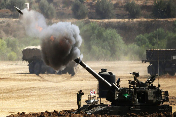 اسرائیلی توپخانہ کا غزہ پٹی کے شمال میں حملہ