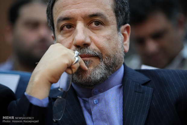 Pulling out from JCPOA on agenda: Araghchi