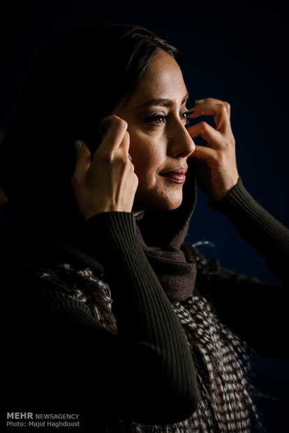 حاشیه های روز نهم سی و پنجمین جشنواره فیلم فجر