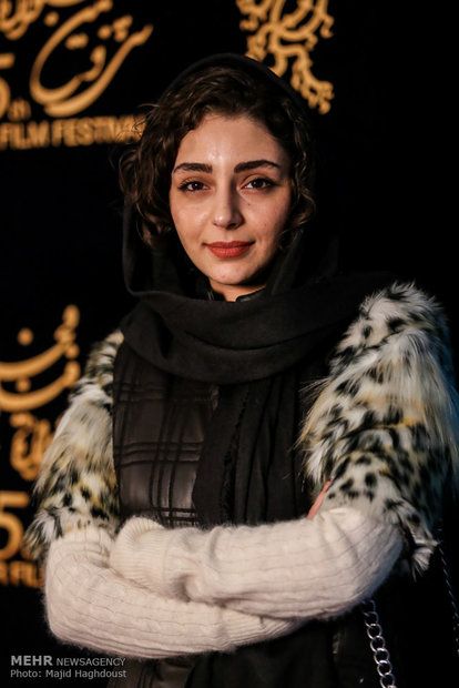 حاشیه های روز نهم سی و پنجمین جشنواره فیلم فجر