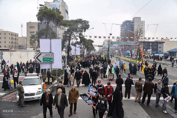 مسيرات انتصار الثورة الاسلامية في العاصمة طهران