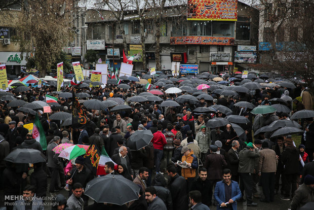 راهپیمایی یوم الله 22 بهمن در استانها - مازندران 