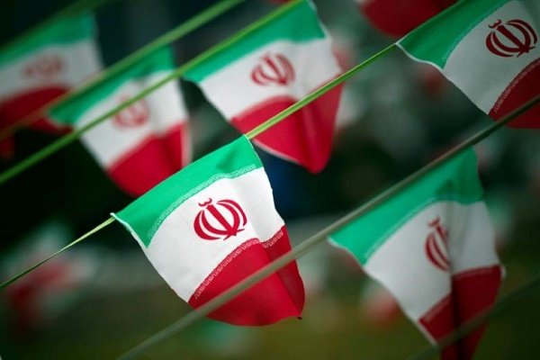 حضور صدها هزار ایرانی در ۳۸ امین سالروز پیروزی انقلاب اسلامی