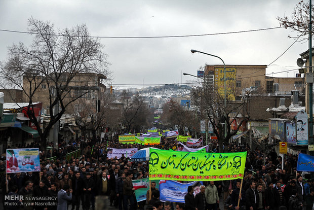 مسيرات ذكرى انتصار الثورة الاسلامية کردستان