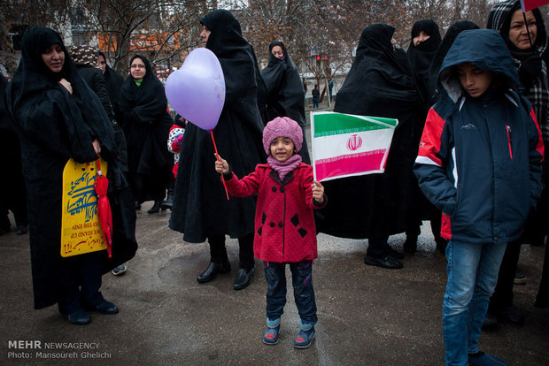 Shahroud marks anniversary of Islamic Revolution