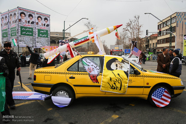 راهپیمایی یوم الله ۲۲ بهمن در تهران