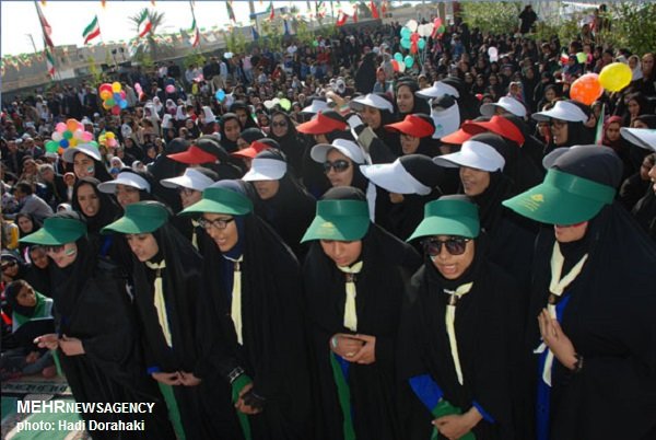 مسيرات ذكرى انتصار الثورة الاسلامية بوشهر