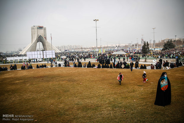 راهپیمایی یوم الله ۲۲ بهمن در تهران