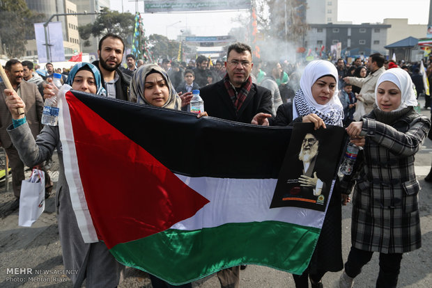 راهپیمایی یوم الله ۲۲ بهمن در تهران -۳