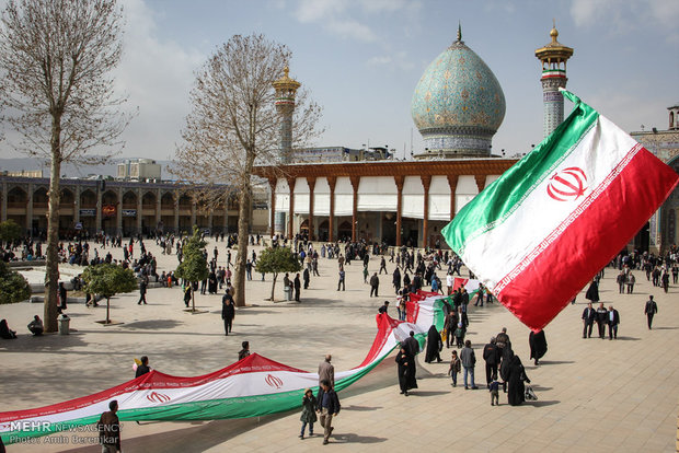 راهپیمایی یوم الله 22 بهمن در استانها - شیراز