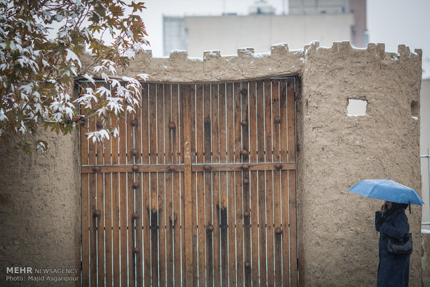 Snow in Tehran