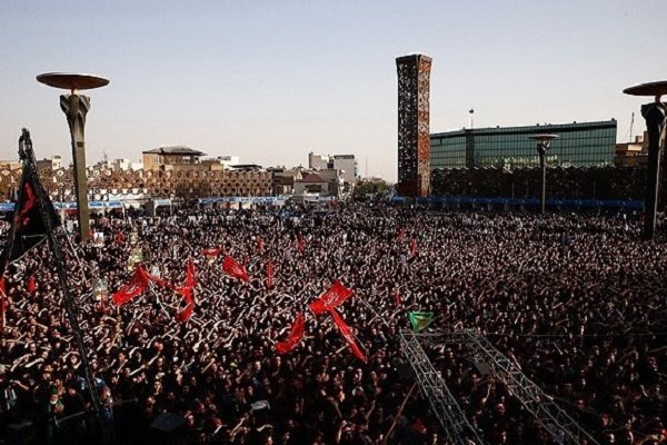 میدان امام حسین (ع) میزبان عزاداران فاطمی می شود