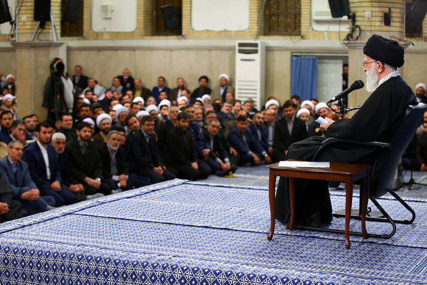 People of East Azerbaijan province met with Leader