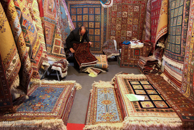 افتتاح معرض الصناعات اليدوية الايرانية في طهران