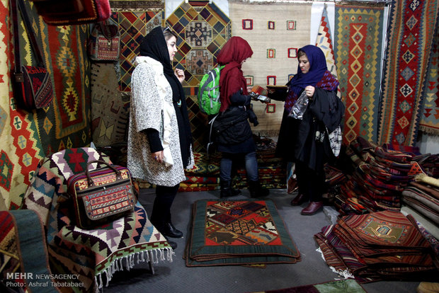 مخاطب اصلی بازارچه‌های نوروزی ساکنان شهرها هستند نه مسافران