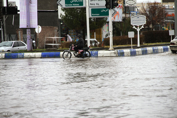 آبگرفتگی معابر سیرجان