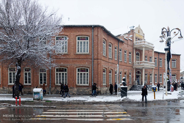 Urmiye’de yoğun kar yağışı