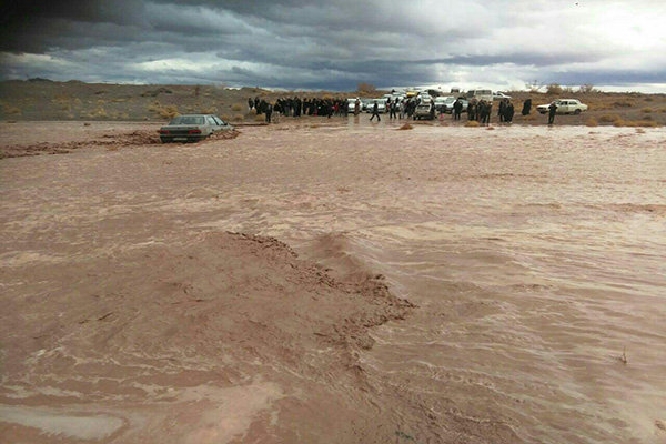 فلیم/ ۱۰۰ روستای کرمان در محاصره رودخانه های سیلابی
