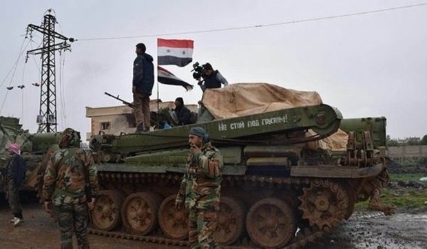 Syrian army expands control in Hama, Deir Ezzor