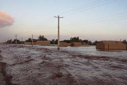 وضعیت اضطراری روستای «کروچان و پنگ»/ درخواست امداد هوایی