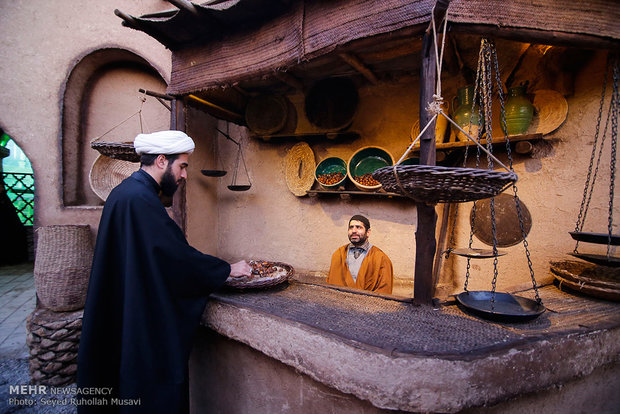 نمایشگاه حدیث غربت در قم