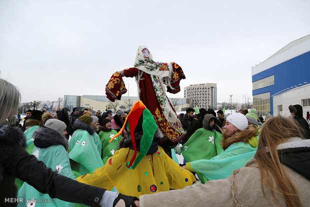 جشنواره ماسلنیتسا در روسیه‎ 