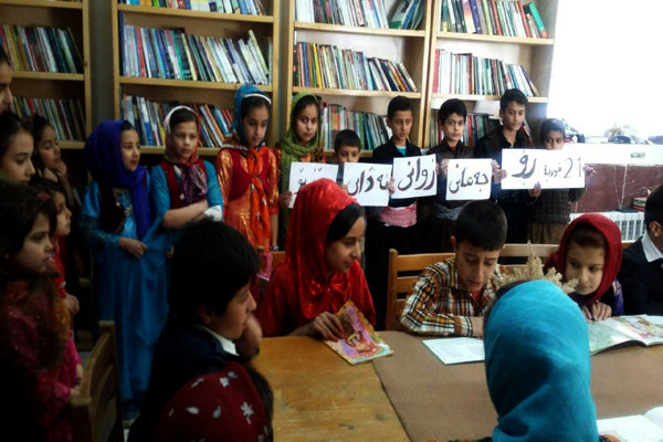 گونده‌کانی ئێرانیش ڕۆژی زمانی دایکیان پیرۆز کرد