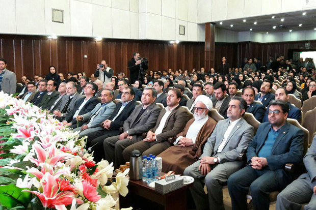 حقوق برخی پزشکان یک‌سال به تعویق افتاده است