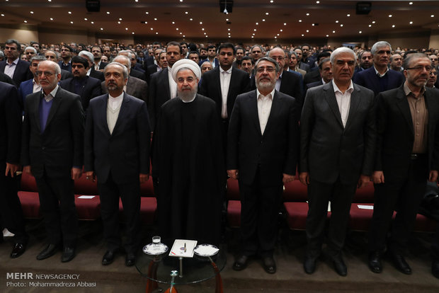 Rouhani attends congress on 2017 Presidential Elections