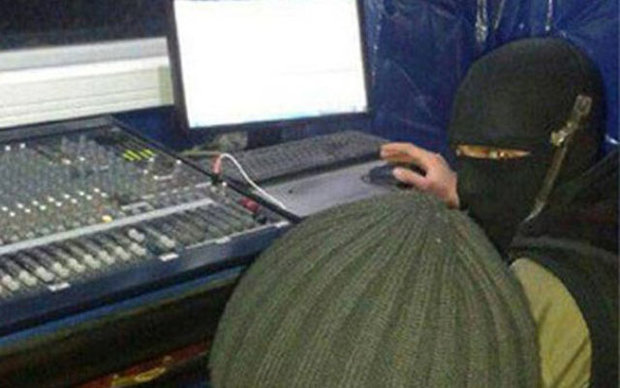 مقتل مسؤول إذاعة "داعش" وتوقف بثها في عموم نينوى