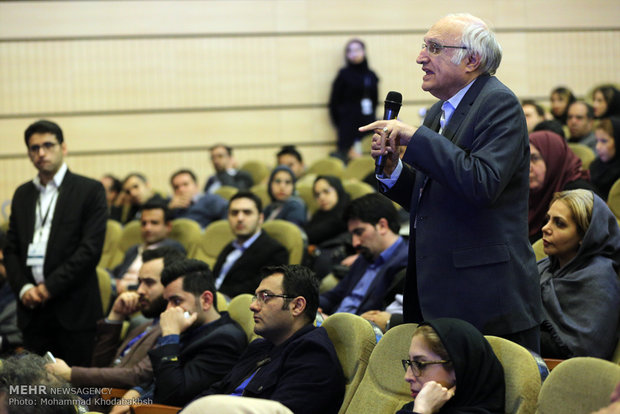 Iran Economic Outlook Conf. held in Tehran