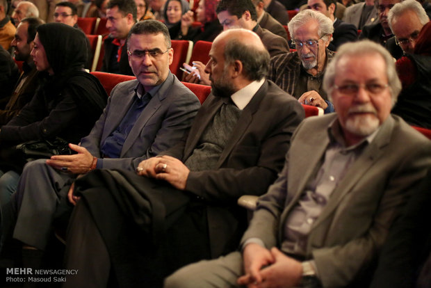 حضور حجت الله ایوبی، رئیس سازمان سینمایی در همایش ایران فرهنگی در جهان امروز