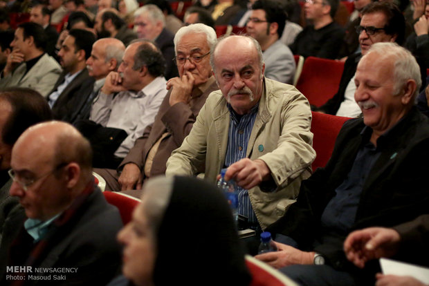 حضور بهروز بقایی، بازیگر در همایش ایران فرهنگی در جهان امروز