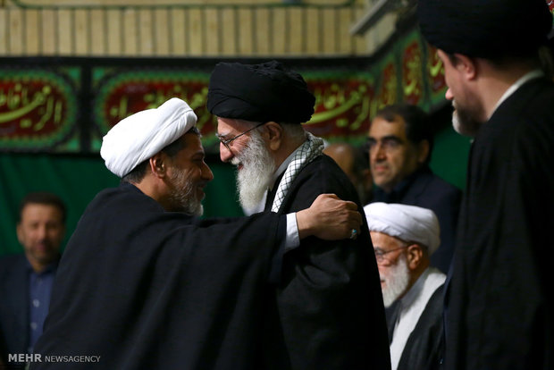 Leader attends 2nd Fatemieh mourning session