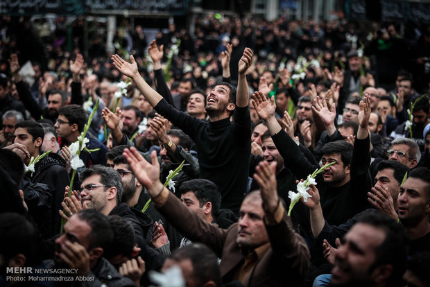 Iranians mourn martyrdom anniv, of Hazrat Fatimah