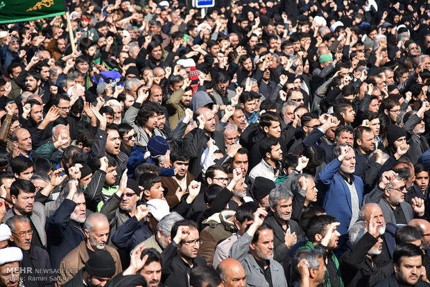 Iranians mourn martyrdom anniv, of Hazrat Fatimah