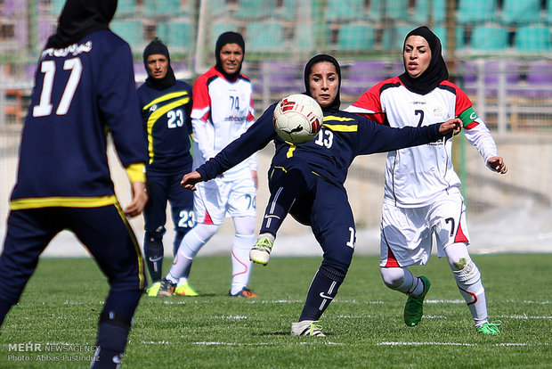 İran’da kadınlar futbolu