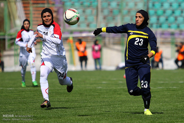 İran’da kadınlar futbolu