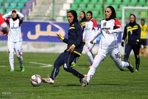 İran’da kadınlar futbolu