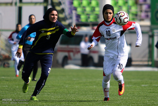 İran’da kadınlar futbolu