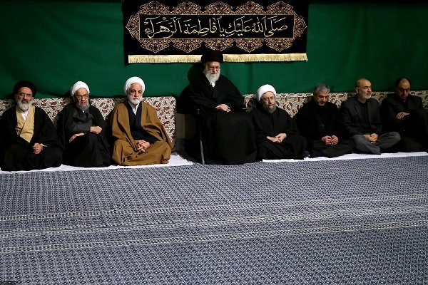 آخرین شب مراسم عزاداری حضرت زهرا(س) با حضور رهبر انقلاب برگزار شد