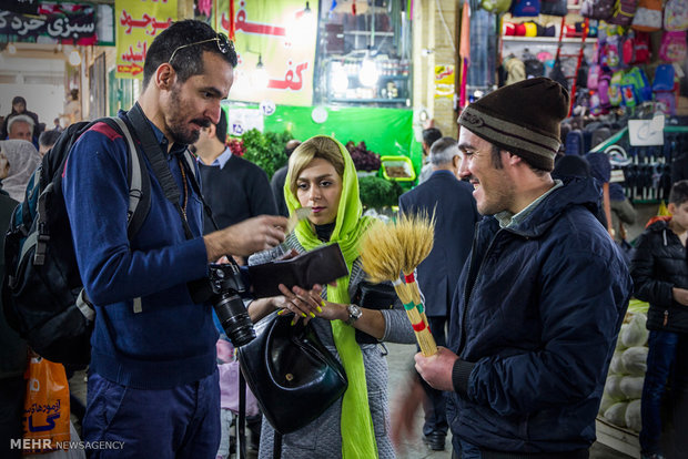 تکاپوی خرید عید در بازار تجریش