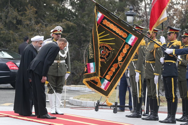 President Rouhani officially welcomes Azerbaijani counterpart