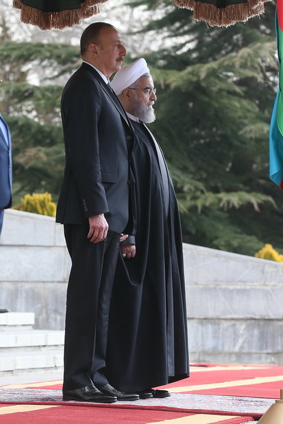 President Rouhani officially welcomes Azerbaijani counterpart