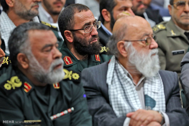 دیدار دست‌اندرکاران راهیان نور با رهبر انقلاب