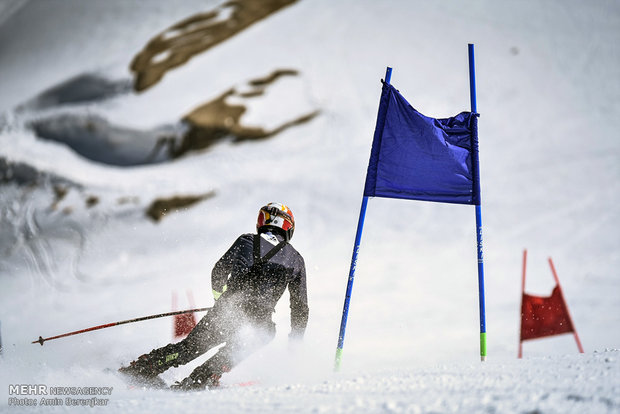 İran’da kayak yarışları