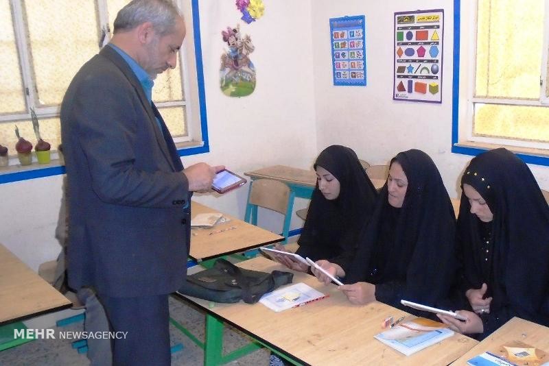 توانمند سازی و گذار از الفبا رویکرد جدید سواد آموزی استان سمنان