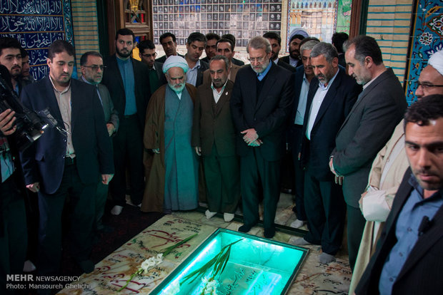 سفر علی لاریجانی رئیس مجلس شورای اسلامی به سمنان