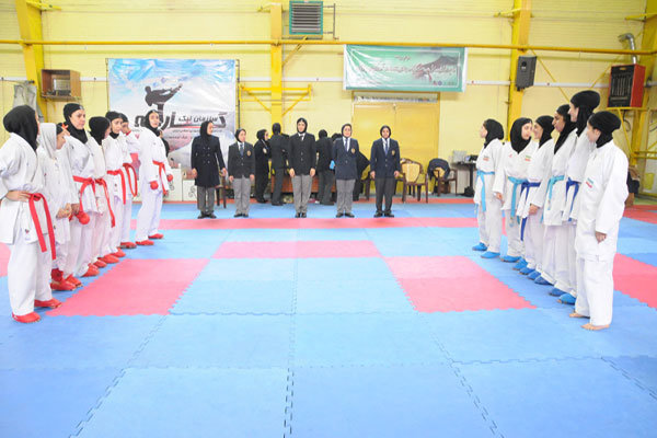 کسب ۱۵ مدال توسط تیم کاراته بانوان کهگیلویه در مسابقات نقش جهان
