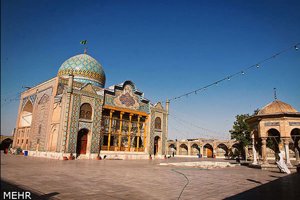 حضور ۲۰۰۰ مسافر در آستان مقدس آیت الله بهاری شهرستان بهار 